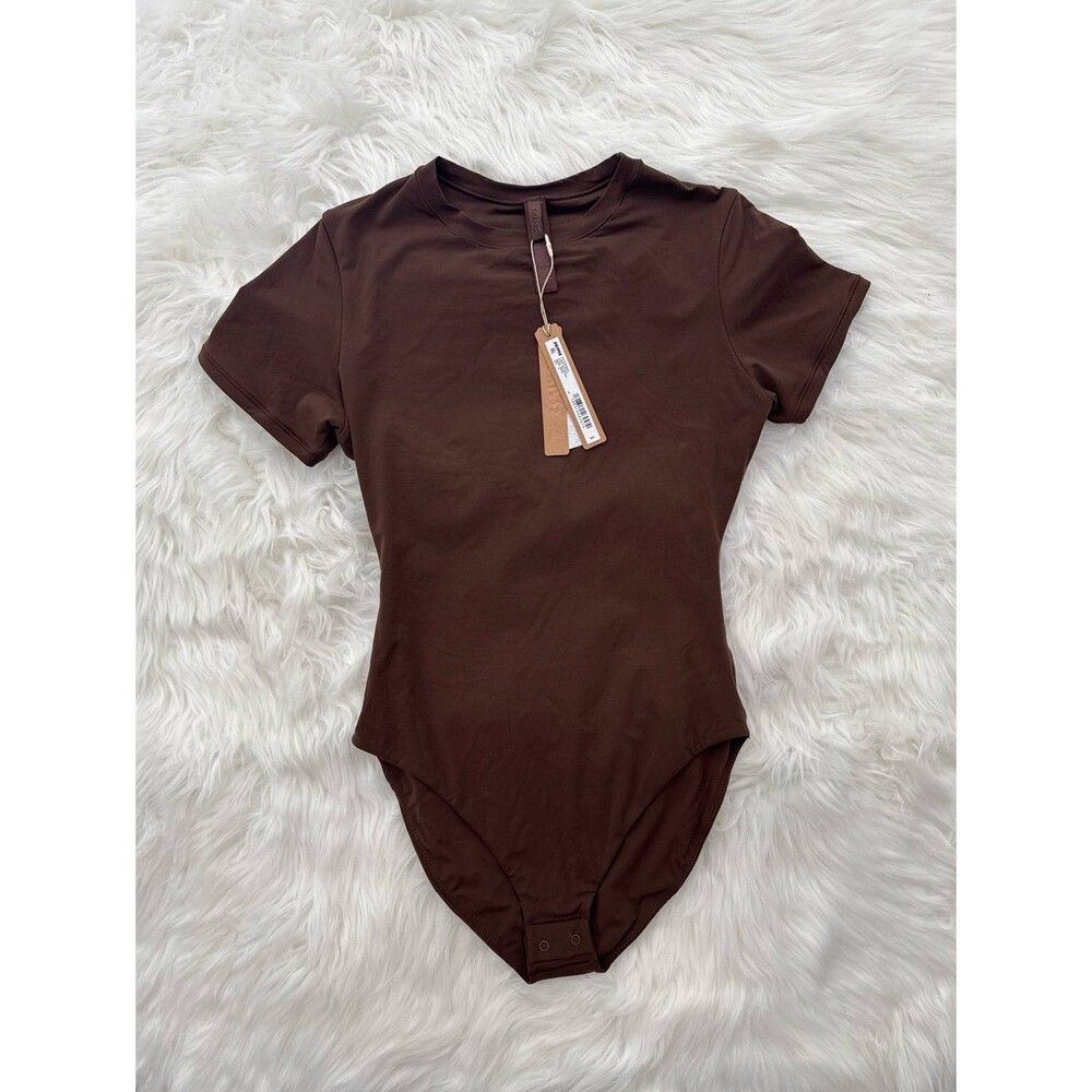 Skims Fits Everybody T-Shirt Bodysuit Cocoa Size Small